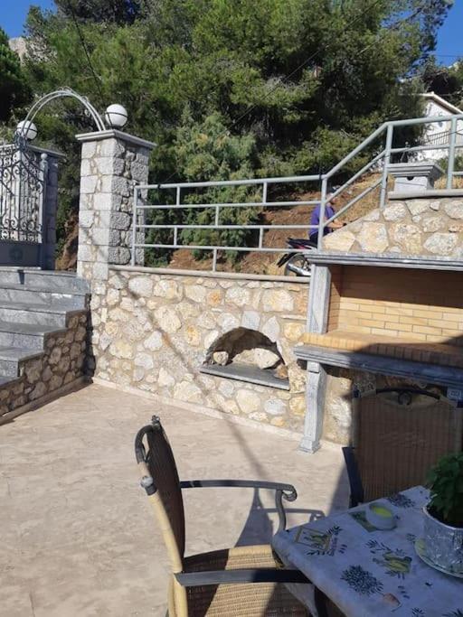 Panos Renos Studio, A Cozy Home By The Beach! Myrties Екстериор снимка